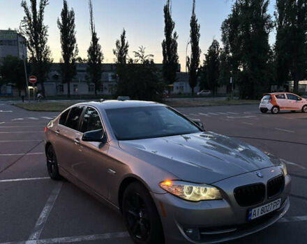 Бежевий БМВ 5 Серія, об'ємом двигуна 3 л та пробігом 215 тис. км за 12200 $, фото 1 на Automoto.ua
