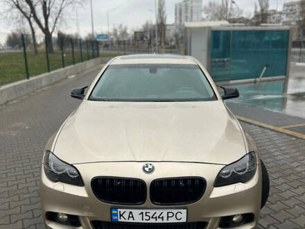 БМВ 5 Серія 2012 у Києві на Automoto.ua Бежевий БМВ 5 Серія, об'ємом двигуна 2 л та пробігом 298 тис. км за 11000 $, фото 1 на Automoto.ua