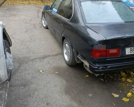 Черный БМВ 5 Серия, объемом двигателя 2 л и пробегом 1 тыс. км за 638 $, фото 3 на Automoto.ua