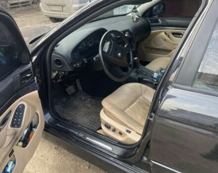 Черный БМВ 5 Серия, объемом двигателя 2.9 л и пробегом 400 тыс. км за 4000 $, фото 3 на Automoto.ua