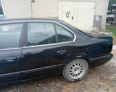 Чорний БМВ 5 Серія, об'ємом двигуна 2 л та пробігом 400 тис. км за 3000 $, фото 4 на Automoto.ua