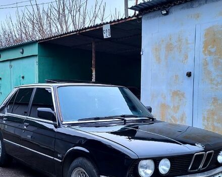 Чорний БМВ 5 Серія, об'ємом двигуна 2 л та пробігом 350 тис. км за 2500 $, фото 1 на Automoto.ua