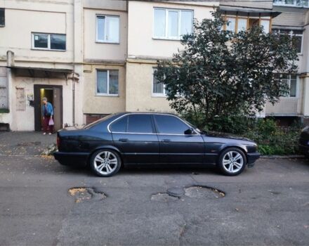 Черный БМВ 5 Серия, объемом двигателя 2 л и пробегом 400 тыс. км за 2600 $, фото 8 на Automoto.ua