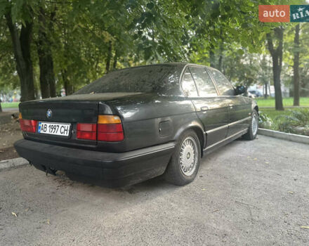 Черный БМВ 5 Серия, объемом двигателя 2 л и пробегом 350 тыс. км за 2200 $, фото 2 на Automoto.ua