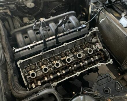 Черный БМВ 5 Серия, объемом двигателя 2 л и пробегом 400 тыс. км за 2600 $, фото 6 на Automoto.ua