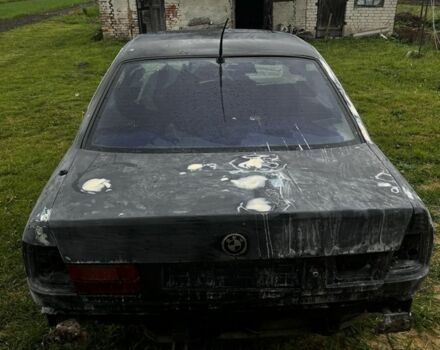 Черный БМВ 5 Серия, объемом двигателя 2 л и пробегом 100 тыс. км за 1500 $, фото 7 на Automoto.ua