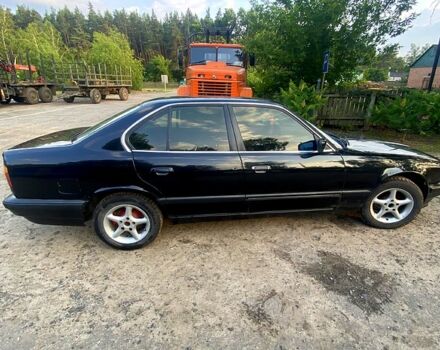 Черный БМВ 5 Серия, объемом двигателя 2 л и пробегом 0 тыс. км за 3000 $, фото 1 на Automoto.ua