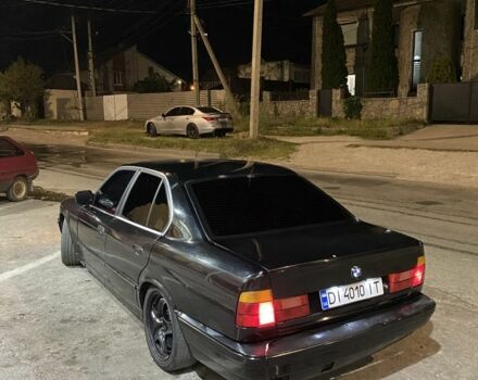 Чорний БМВ 5 Серія, об'ємом двигуна 2 л та пробігом 30 тис. км за 1700 $, фото 1 на Automoto.ua