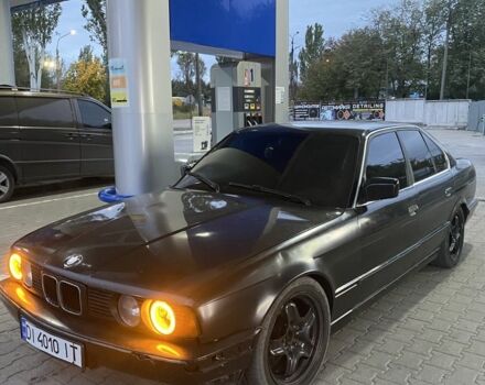 Чорний БМВ 5 Серія, об'ємом двигуна 2 л та пробігом 30 тис. км за 1700 $, фото 3 на Automoto.ua
