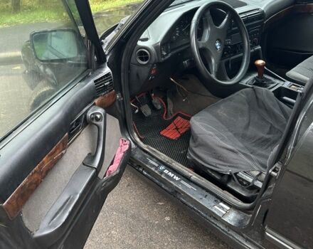 Черный БМВ 5 Серия, объемом двигателя 2 л и пробегом 400 тыс. км за 2000 $, фото 5 на Automoto.ua