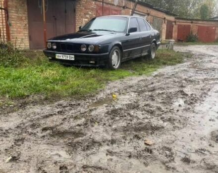 Черный БМВ 5 Серия, объемом двигателя 2.5 л и пробегом 400 тыс. км за 1900 $, фото 13 на Automoto.ua