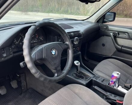 Черный БМВ 5 Серия, объемом двигателя 3 л и пробегом 350 тыс. км за 1849 $, фото 6 на Automoto.ua