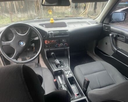 Черный БМВ 5 Серия, объемом двигателя 2 л и пробегом 400 тыс. км за 3500 $, фото 6 на Automoto.ua