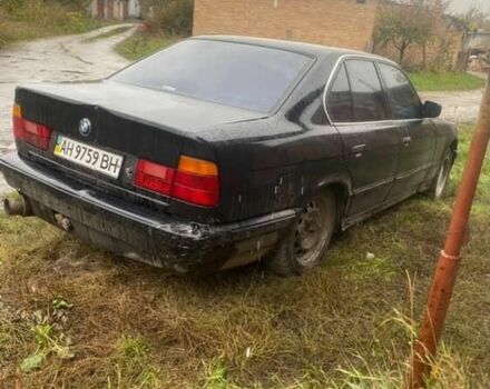 Черный БМВ 5 Серия, объемом двигателя 2.5 л и пробегом 400 тыс. км за 1900 $, фото 4 на Automoto.ua