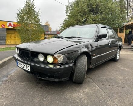 Черный БМВ 5 Серия, объемом двигателя 2 л и пробегом 400 тыс. км за 2000 $, фото 1 на Automoto.ua