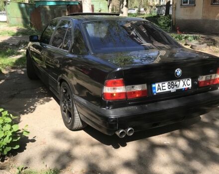Чорний БМВ 5 Серія, об'ємом двигуна 2.5 л та пробігом 300 тис. км за 2550 $, фото 9 на Automoto.ua