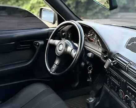 Черный БМВ 5 Серия, объемом двигателя 2.4 л и пробегом 215 тыс. км за 2000 $, фото 6 на Automoto.ua