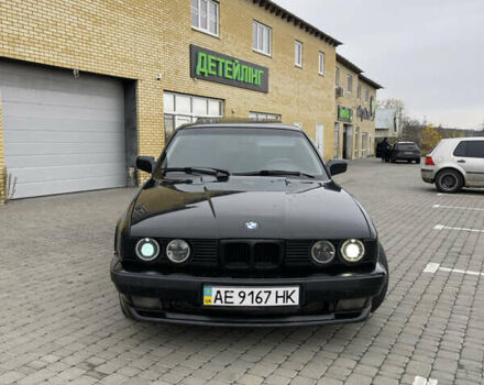 Черный БМВ 5 Серия, объемом двигателя 2.5 л и пробегом 330 тыс. км за 2650 $, фото 1 на Automoto.ua