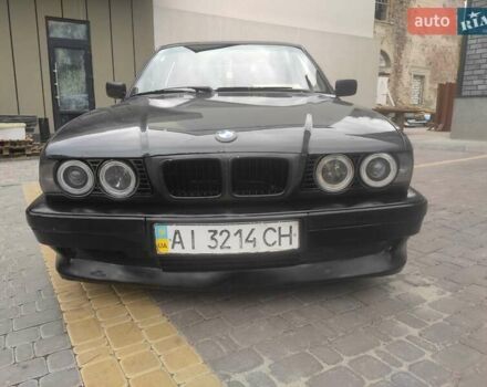 Чорний БМВ 5 Серія, об'ємом двигуна 1.99 л та пробігом 350 тис. км за 3500 $, фото 7 на Automoto.ua