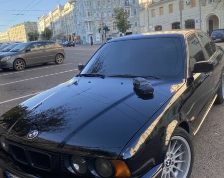 Черный БМВ 5 Серия, объемом двигателя 4 л и пробегом 276 тыс. км за 5000 $, фото 2 на Automoto.ua