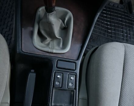 Черный БМВ 5 Серия, объемом двигателя 0 л и пробегом 300 тыс. км за 3600 $, фото 11 на Automoto.ua