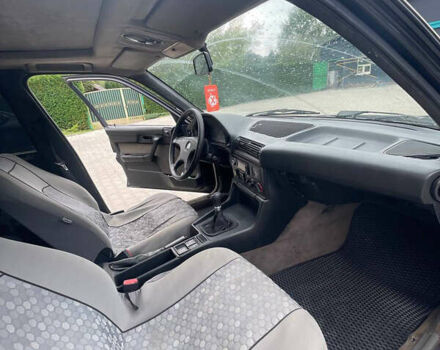 Чорний БМВ 5 Серія, об'ємом двигуна 2 л та пробігом 333 тис. км за 1500 $, фото 7 на Automoto.ua