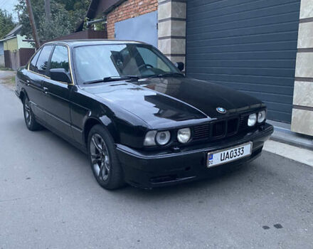 Черный БМВ 5 Серия, объемом двигателя 2.5 л и пробегом 350 тыс. км за 2350 $, фото 2 на Automoto.ua