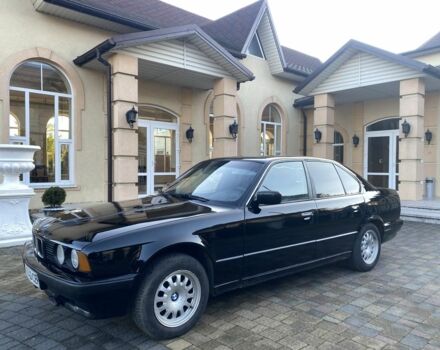 Чорний БМВ 5 Серія, об'ємом двигуна 2 л та пробігом 300 тис. км за 2200 $, фото 10 на Automoto.ua