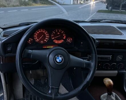 Черный БМВ 5 Серия, объемом двигателя 0 л и пробегом 300 тыс. км за 3600 $, фото 7 на Automoto.ua