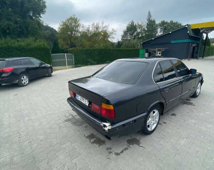 Чорний БМВ 5 Серія, об'ємом двигуна 2 л та пробігом 333 тис. км за 1500 $, фото 6 на Automoto.ua