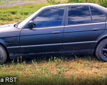 Черный БМВ 5 Серия, объемом двигателя 2.4 л и пробегом 0 тыс. км за 3800 $, фото 2 на Automoto.ua