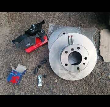 Черный БМВ 5 Серия, объемом двигателя 2.5 л и пробегом 290 тыс. км за 3200 $, фото 4 на Automoto.ua