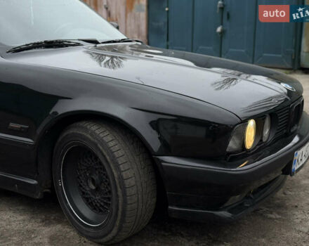 Черный БМВ 5 Серия, объемом двигателя 3.43 л и пробегом 404 тыс. км за 5500 $, фото 7 на Automoto.ua