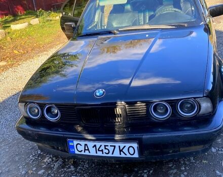 Черный БМВ 5 Серия, объемом двигателя 2 л и пробегом 0 тыс. км за 1800 $, фото 1 на Automoto.ua