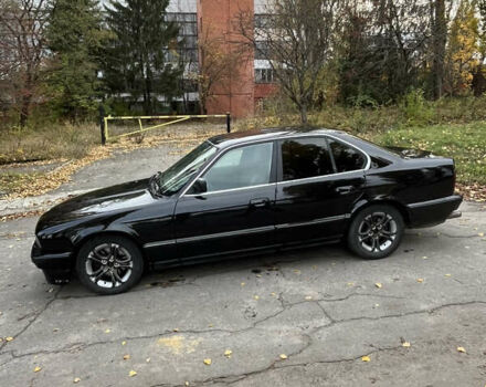 Черный БМВ 5 Серия, объемом двигателя 2.49 л и пробегом 333 тыс. км за 2700 $, фото 1 на Automoto.ua