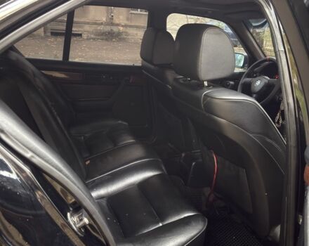 Черный БМВ 5 Серия, объемом двигателя 2.9 л и пробегом 147 тыс. км за 7500 $, фото 20 на Automoto.ua
