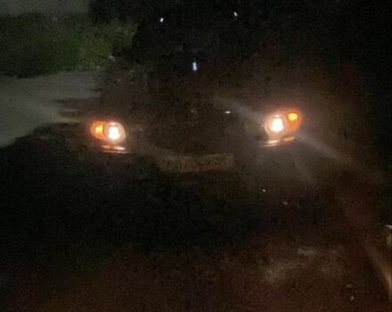 Черный БМВ 5 Серия, объемом двигателя 2 л и пробегом 400 тыс. км за 1700 $, фото 2 на Automoto.ua