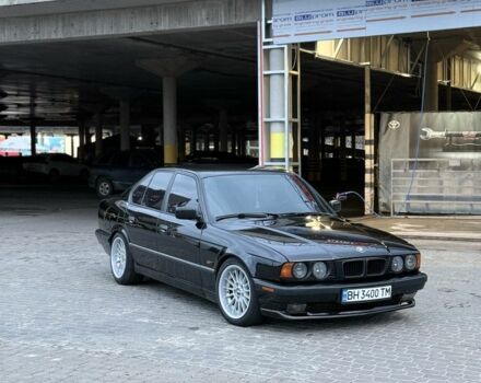 Черный БМВ 5 Серия, объемом двигателя 4 л и пробегом 276 тыс. км за 5000 $, фото 1 на Automoto.ua