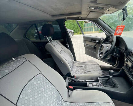 Чорний БМВ 5 Серія, об'ємом двигуна 2 л та пробігом 333 тис. км за 1500 $, фото 9 на Automoto.ua