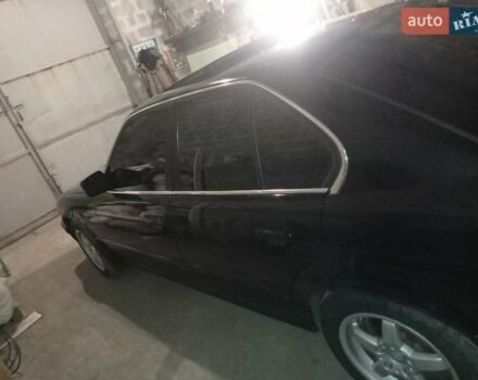 Черный БМВ 5 Серия, объемом двигателя 1.99 л и пробегом 380 тыс. км за 3950 $, фото 2 на Automoto.ua