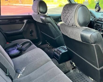 Черный БМВ 5 Серия, объемом двигателя 2.5 л и пробегом 406 тыс. км за 3499 $, фото 6 на Automoto.ua