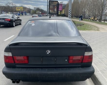 Чорний БМВ 5 Серія, об'ємом двигуна 2 л та пробігом 330 тис. км за 2900 $, фото 1 на Automoto.ua
