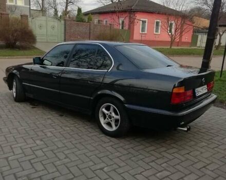 Черный БМВ 5 Серия, объемом двигателя 2 л и пробегом 315 тыс. км за 5700 $, фото 4 на Automoto.ua