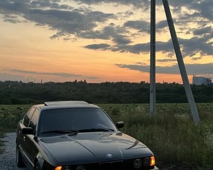 Чорний БМВ 5 Серія, об'ємом двигуна 2 л та пробігом 420 тис. км за 3500 $, фото 7 на Automoto.ua