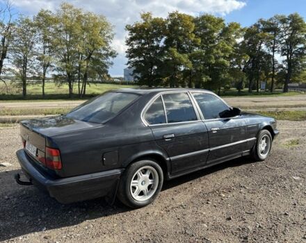 Чорний БМВ 5 Серія, об'ємом двигуна 3 л та пробігом 311 тис. км за 1900 $, фото 5 на Automoto.ua