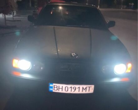 Черный БМВ 5 Серия, объемом двигателя 2 л и пробегом 450 тыс. км за 2100 $, фото 2 на Automoto.ua