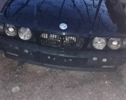 Чорний БМВ 5 Серія, об'ємом двигуна 2.5 л та пробігом 300 тис. км за 1300 $, фото 2 на Automoto.ua