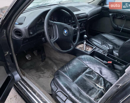 Чорний БМВ 5 Серія, об'ємом двигуна 1.99 л та пробігом 400 тис. км за 1650 $, фото 7 на Automoto.ua