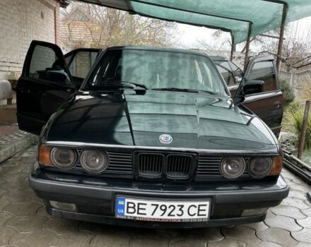 Чорний БМВ 5 Серія, об'ємом двигуна 2 л та пробігом 490 тис. км за 3800 $, фото 6 на Automoto.ua