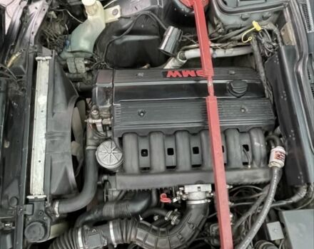 Чорний БМВ 5 Серія, об'ємом двигуна 2 л та пробігом 490 тис. км за 3800 $, фото 7 на Automoto.ua